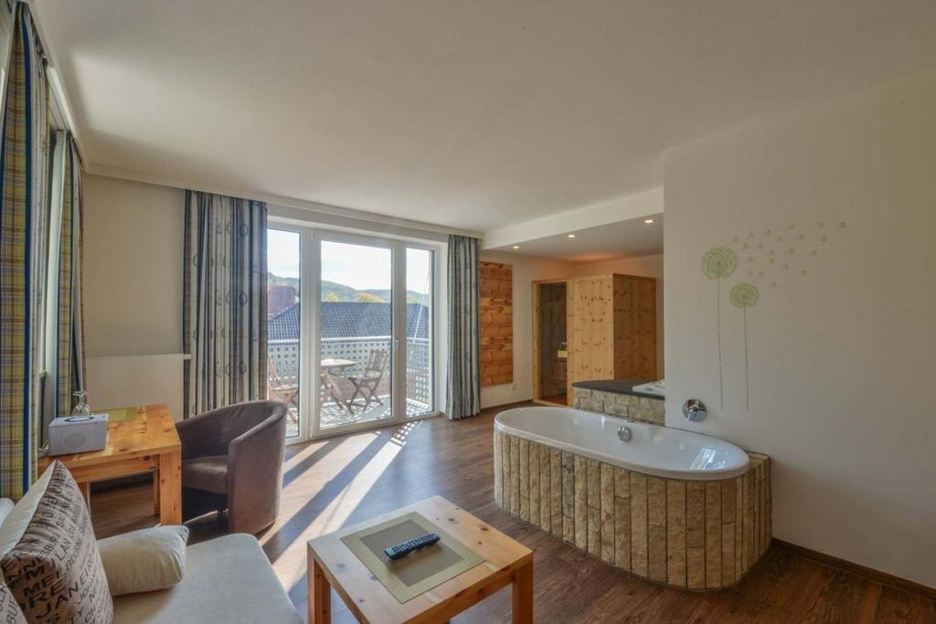 Hotel Gasthof Heckl Кіндінґ Екстер'єр фото